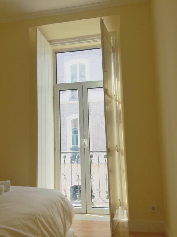 Lisbon Secret & Charming Sao Bento Flat Lägenhet Exteriör bild